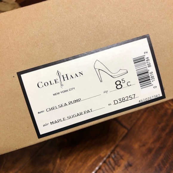 Chelsea Pump in Maple Sugar - Picture 5 of 5